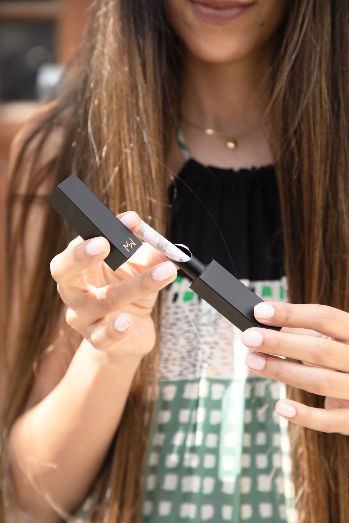 Lips Are Sealed  Holder - Pink